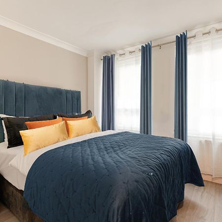 Explore The Most Exquisite West-End From A Harrods Family And Couple Home Londra Dış mekan fotoğraf