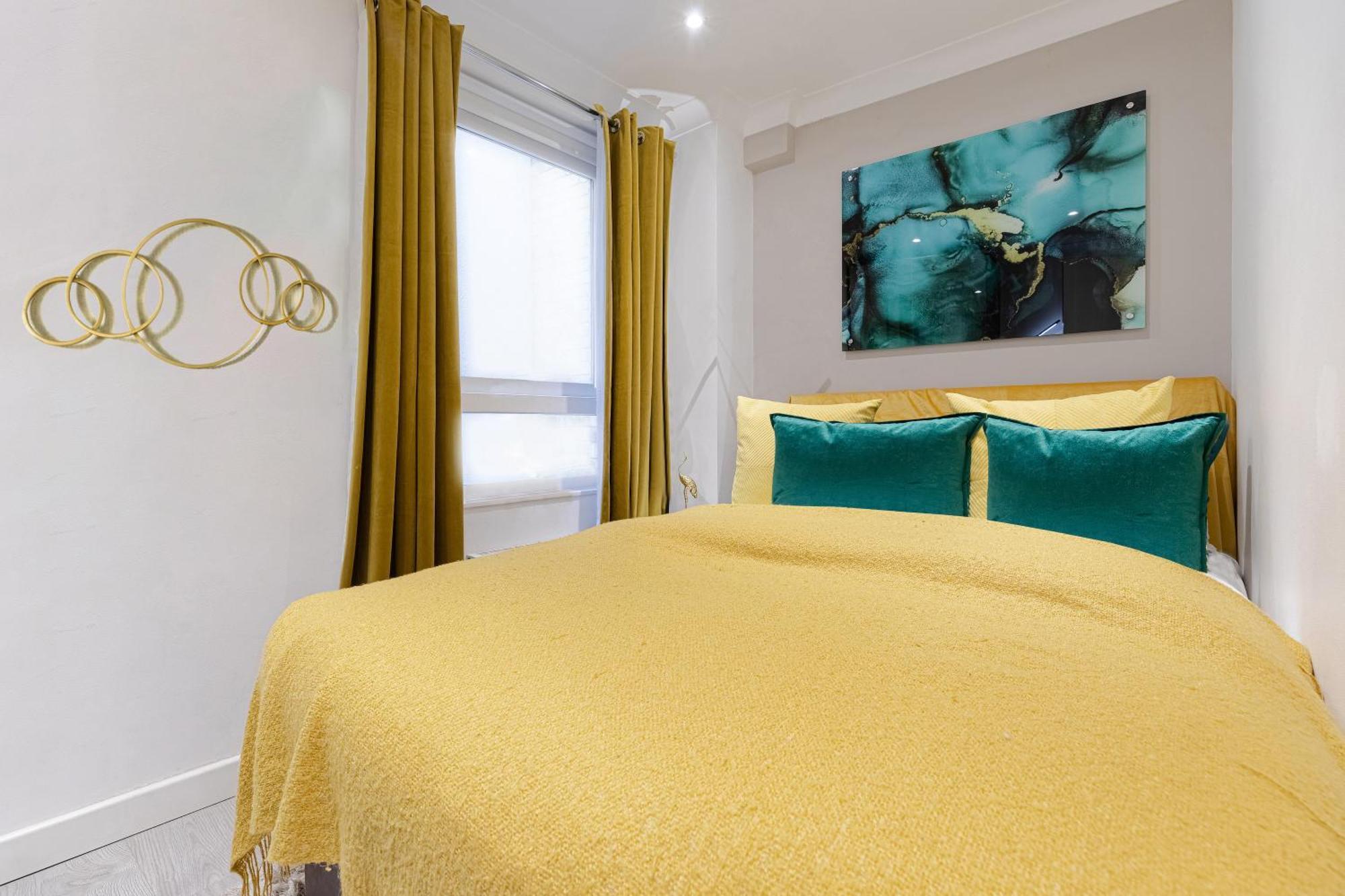 Explore The Most Exquisite West-End From A Harrods Family And Couple Home Londra Dış mekan fotoğraf